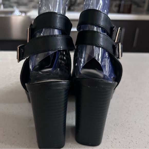 Boho Block Heel Sandal - Picture 4 of 5